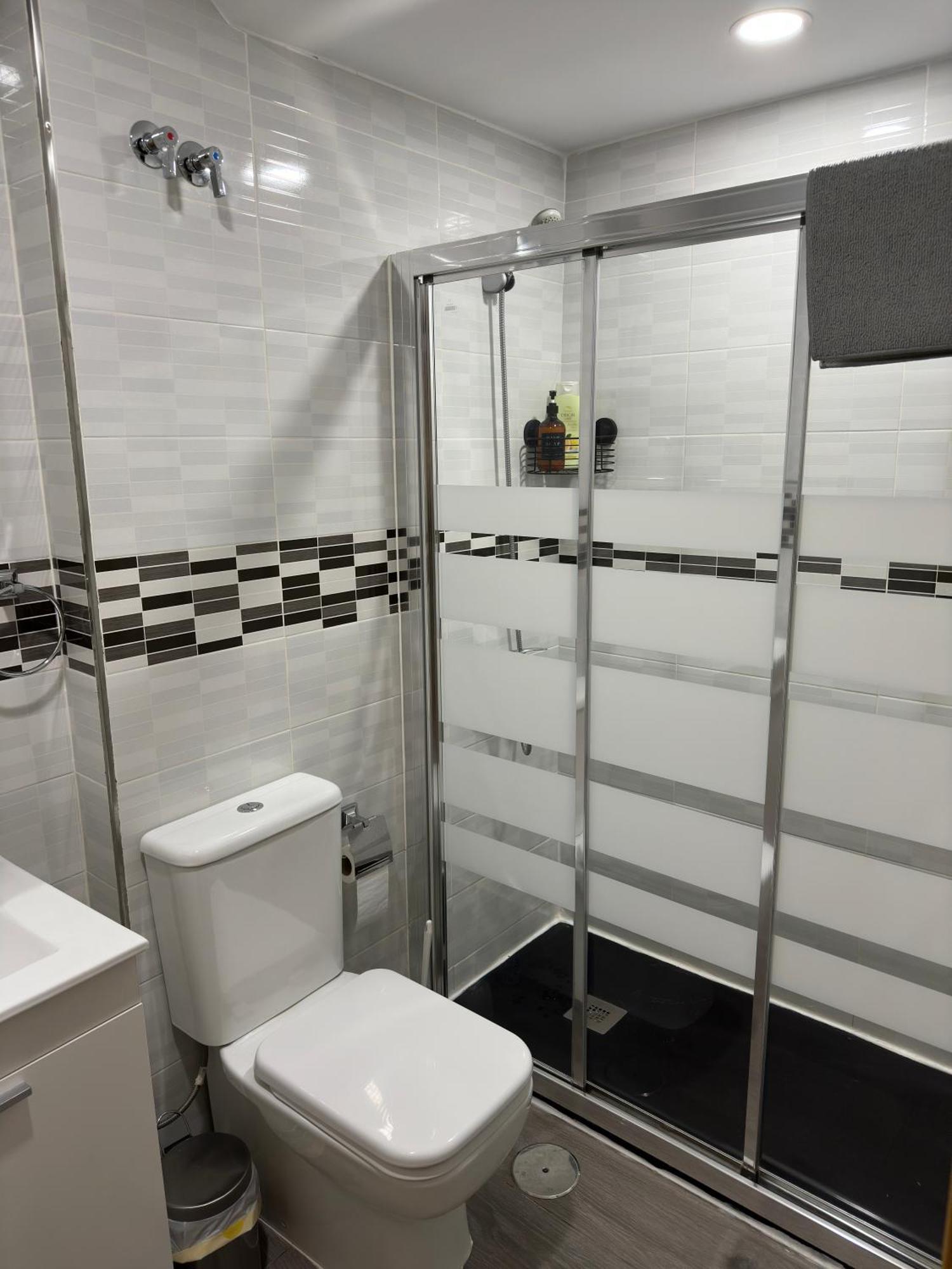 Manrique Rooms Малага Экстерьер фото